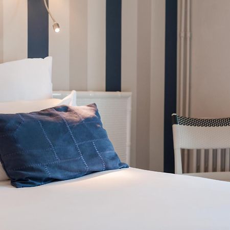 Hotel The Originals Miramar, Royan Pontaillac Экстерьер фото
