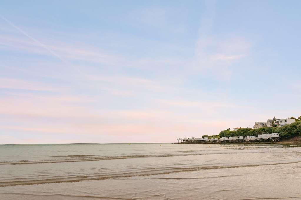 Hotel The Originals Miramar, Royan Pontaillac Экстерьер фото