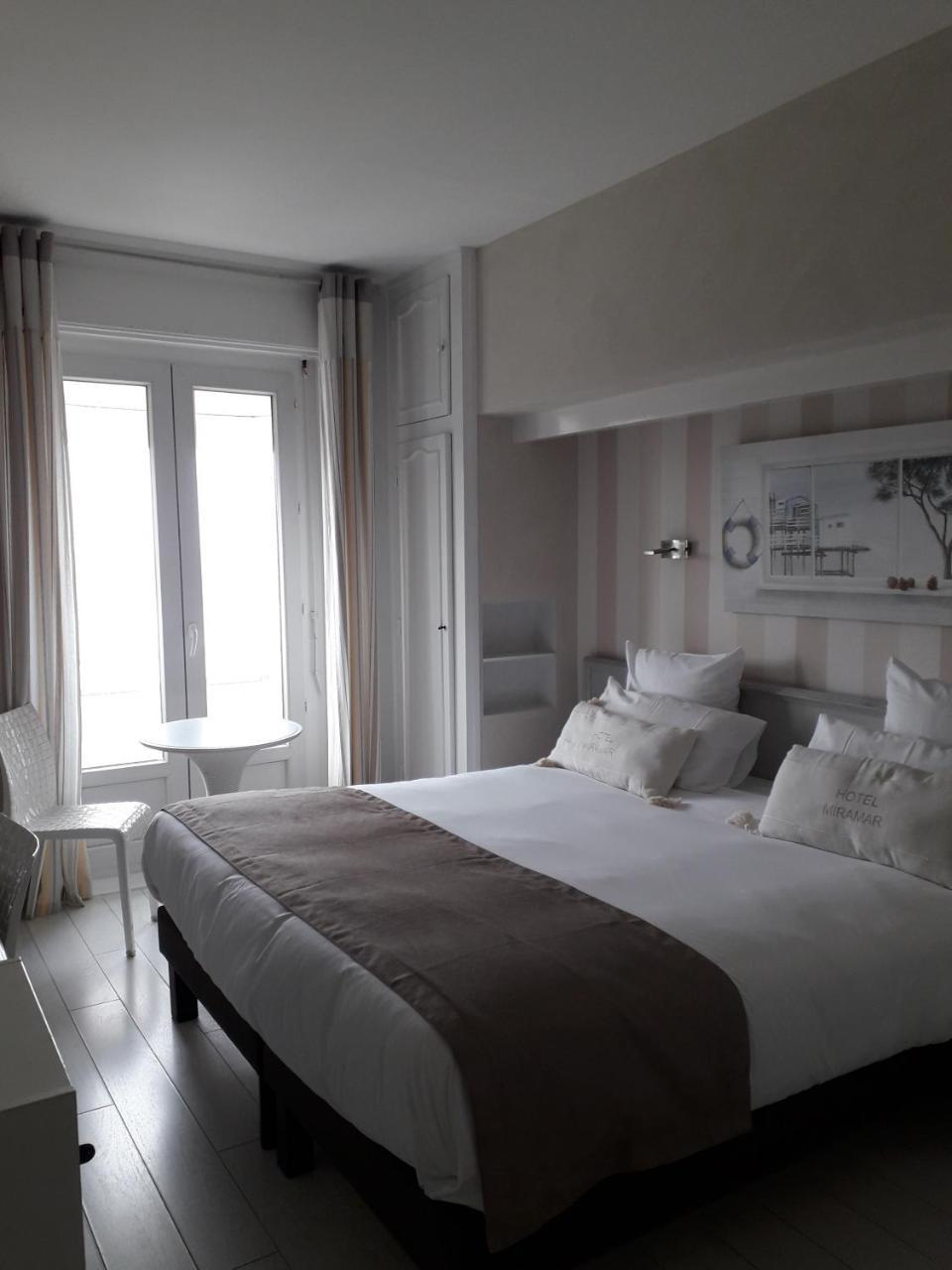Hotel The Originals Miramar, Royan Pontaillac Экстерьер фото